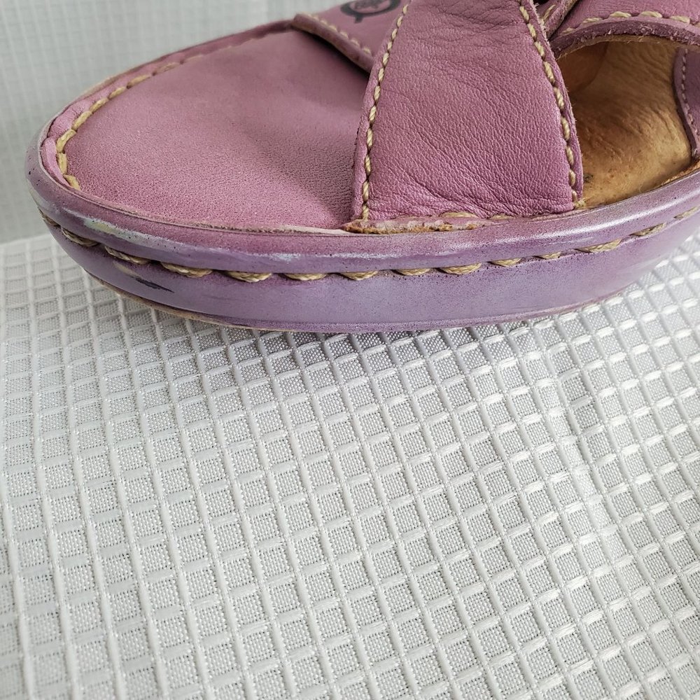 Born Handcrafted Footwear Size 8/39 Leather Wedge Sandals Heels Straps Purple - Picture 7 of 16